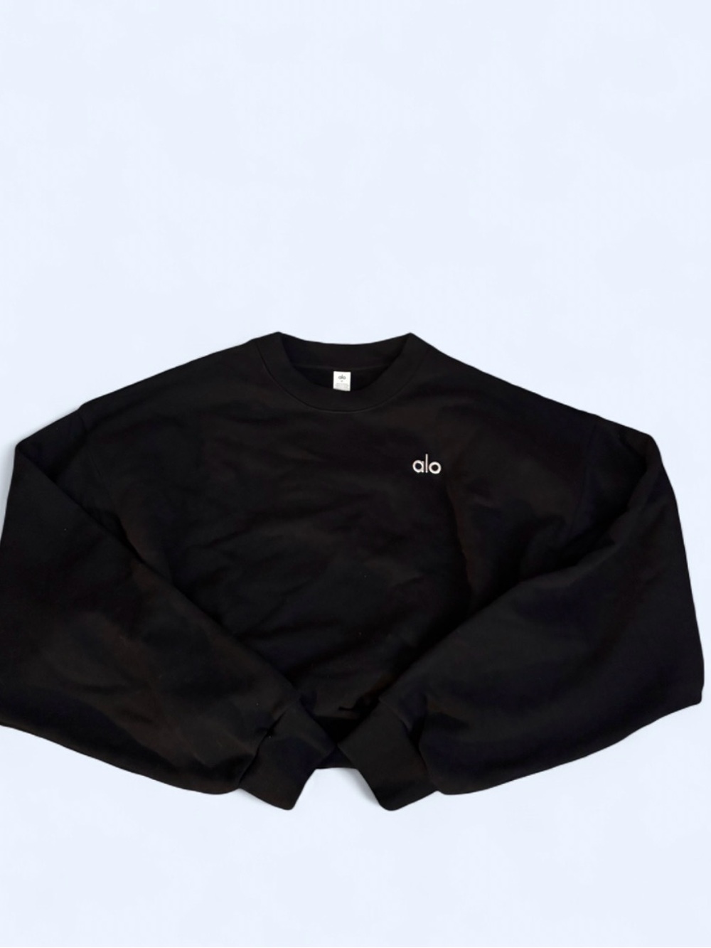 ALO Yoga Cropped Black Crewneck Pullover Sweatshirt